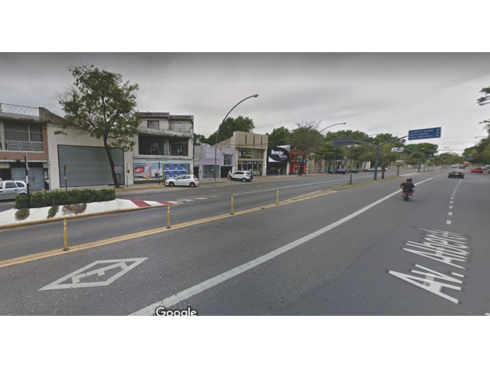 Terreno Constructora Sobre avenida alberdi — foto 1